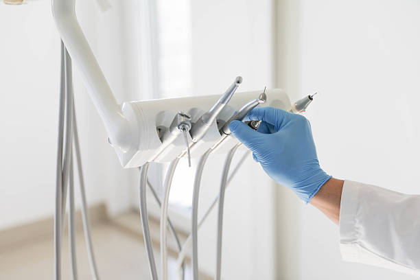 24/7 Emergency Dental Implants experts in Bangor, ME